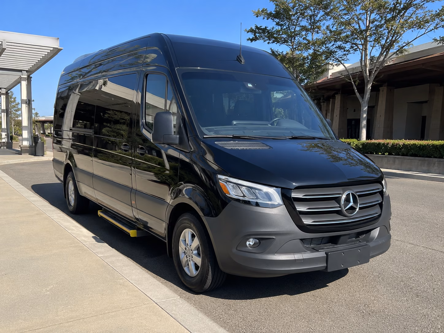 blue springs wine tour transportation